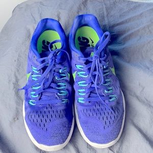 Nike lunar tempo athletic shoes